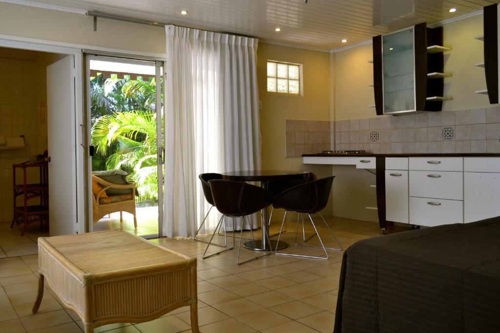 Bananas Apartments Adults Only Palm Beach Chambre photo